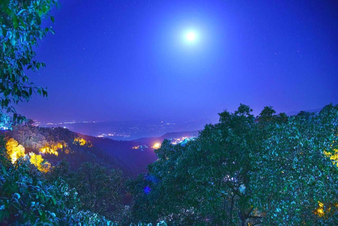 Indraprastha Resort Dalhousie Bagian luar foto