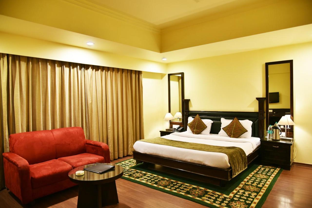 Indraprastha Resort Dalhousie Bagian luar foto