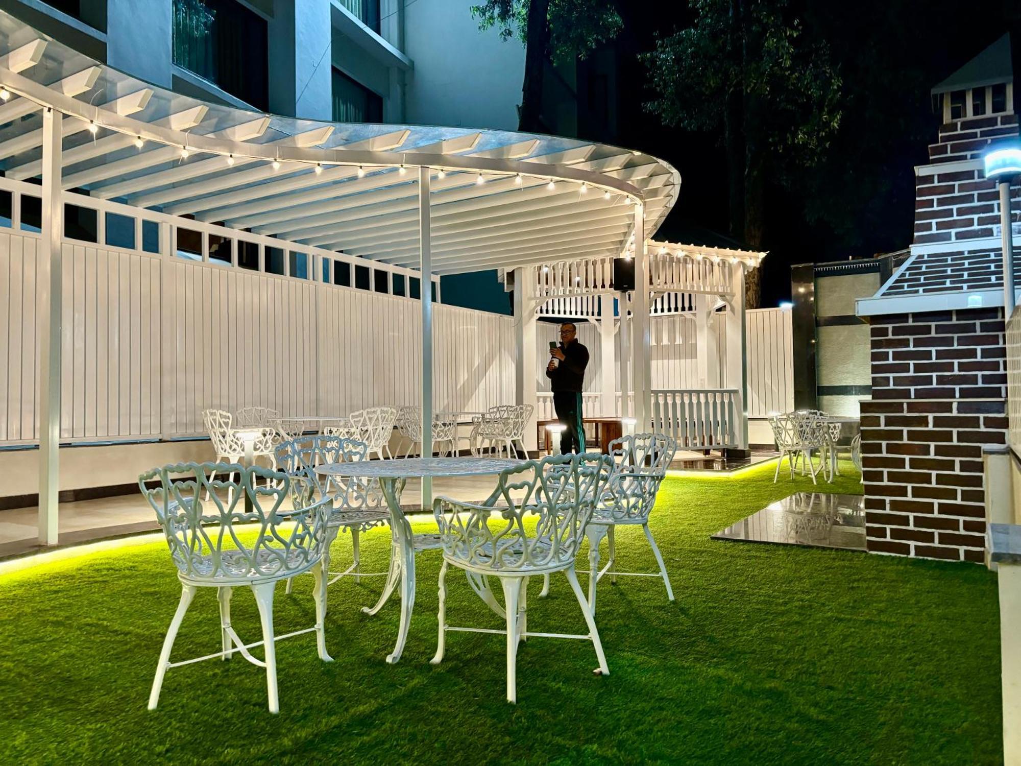Indraprastha Resort Dalhousie Bagian luar foto