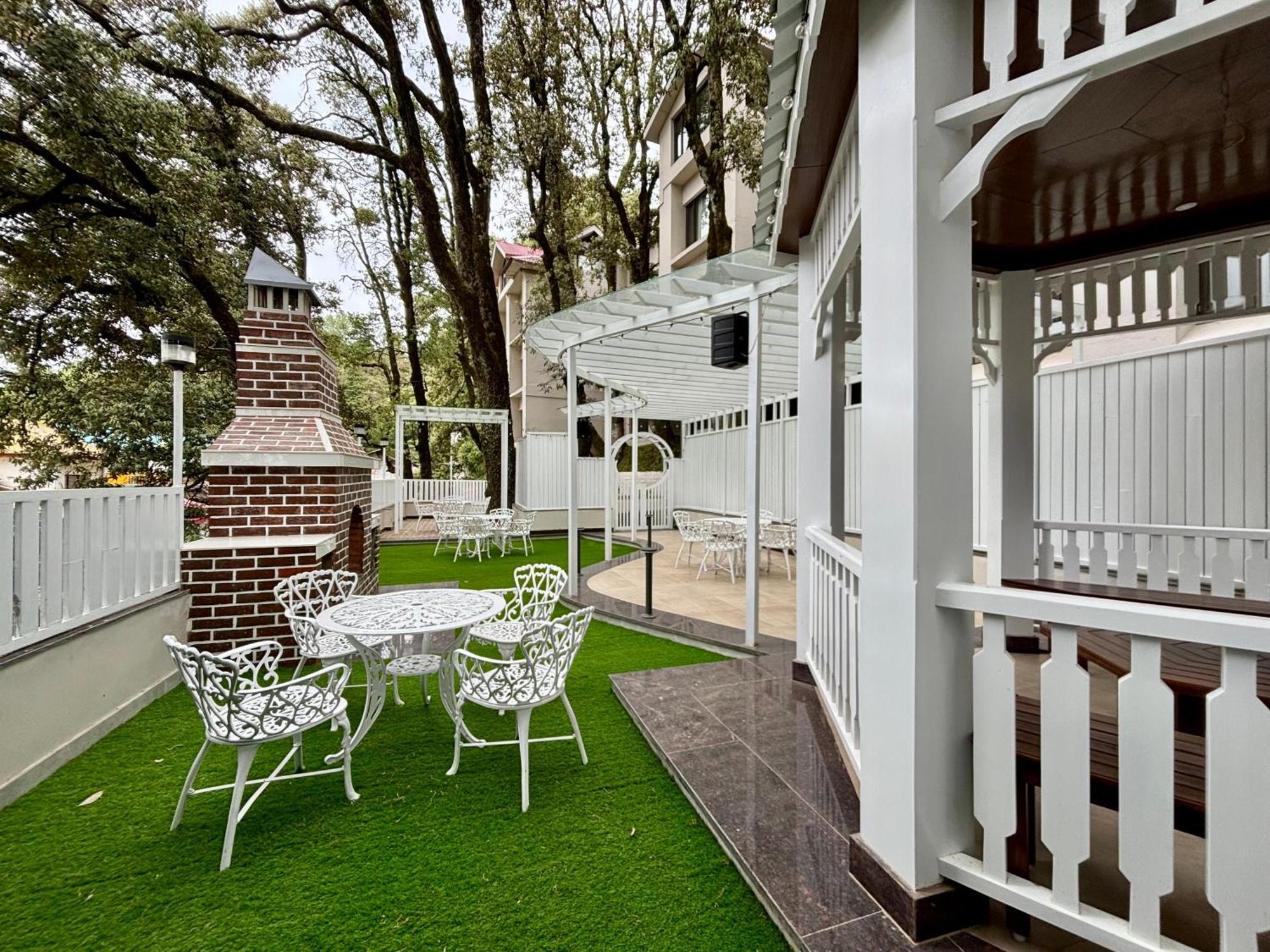 Indraprastha Resort Dalhousie Bagian luar foto